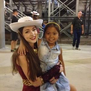 Meet your Posher, Dena